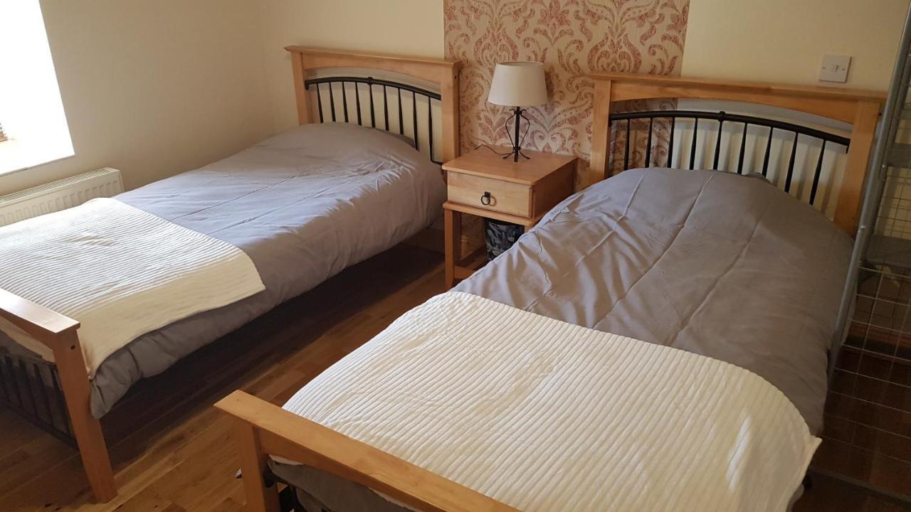 Apartment 3 Bedroom Banagher Town Centre Kültér fotó