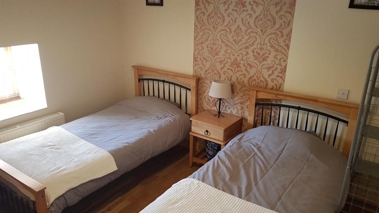 Apartment 3 Bedroom Banagher Town Centre Kültér fotó