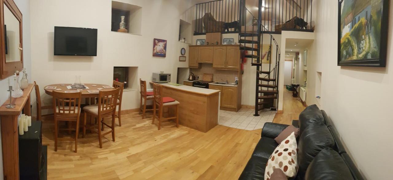 Apartment 3 Bedroom Banagher Town Centre Kültér fotó